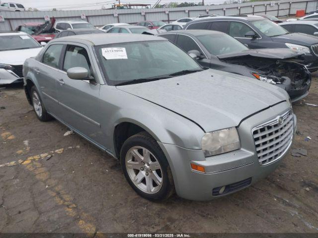  Salvage Chrysler 300