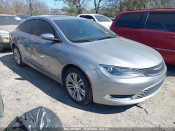  Salvage Chrysler 200