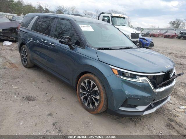  Salvage Kia Carnival