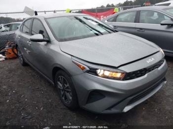  Salvage Kia Forte