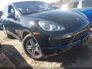  Salvage Porsche Cayenne