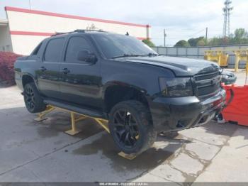  Salvage Chevrolet Avalanche 1500
