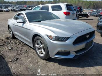  Salvage Ford Mustang