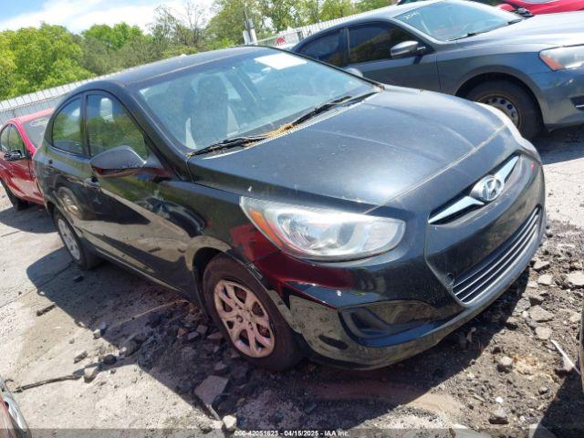  Salvage Hyundai ACCENT