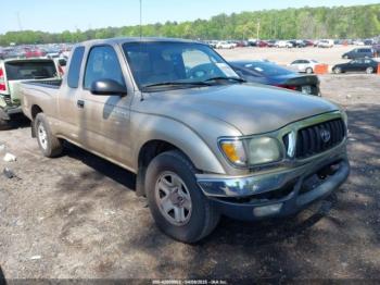  Salvage Toyota Tacoma