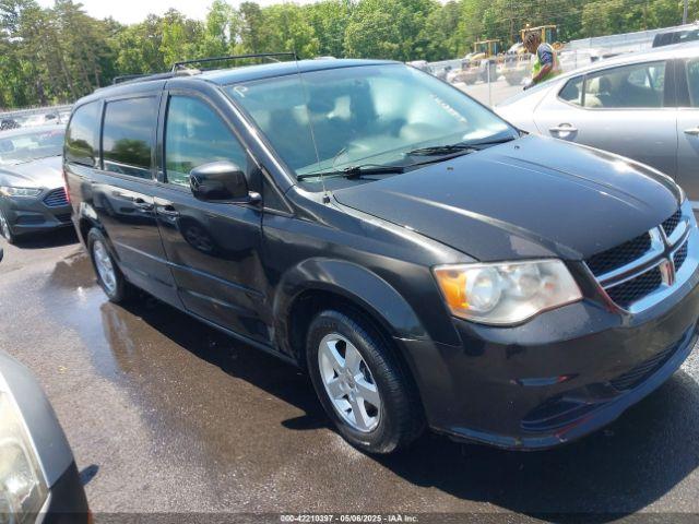 Salvage Dodge Grand Caravan