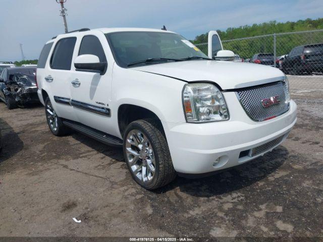  Salvage GMC Yukon
