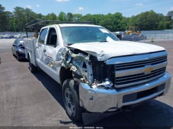  Salvage Chevrolet Silverado 2500