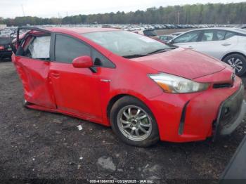  Salvage Toyota Prius v