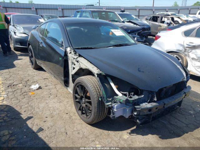  Salvage Hyundai Genesis