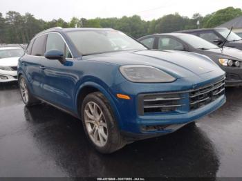  Salvage Porsche Cayenne