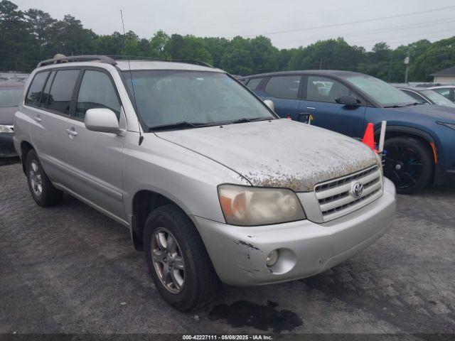 Salvage Toyota Highlander
