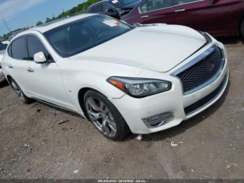  Salvage INFINITI Q70L