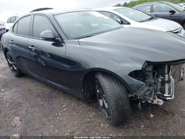  Salvage Alfa Romeo Giulia