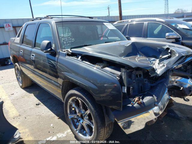  Salvage Chevrolet Avalanche 1500