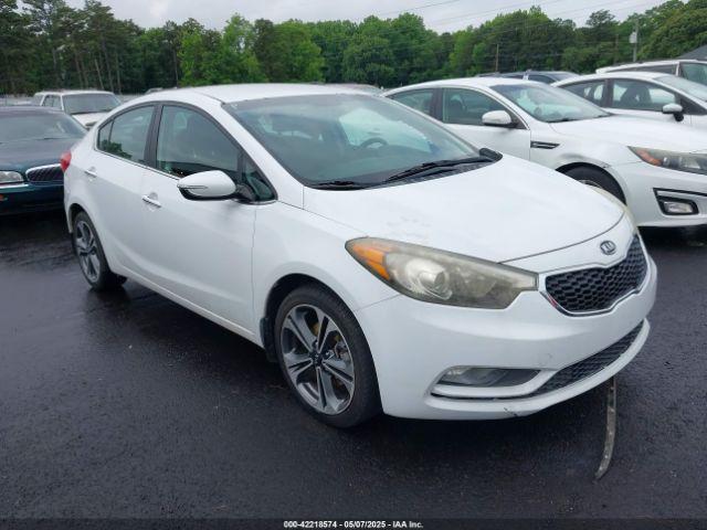  Salvage Kia Forte