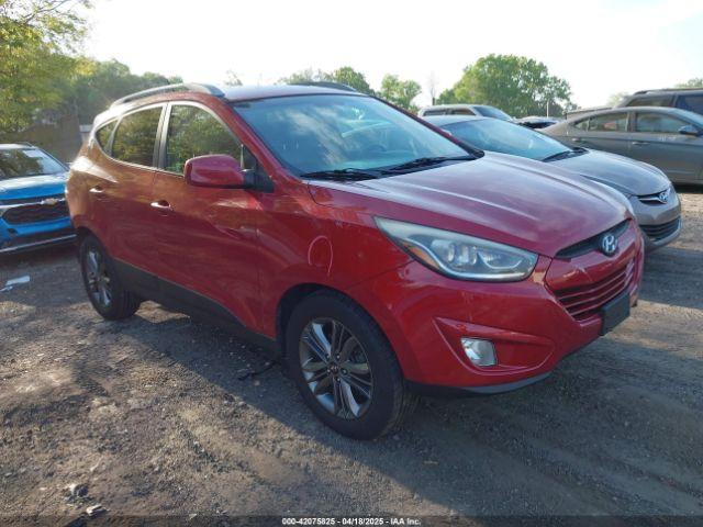  Salvage Hyundai TUCSON