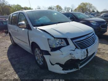  Salvage Chrysler Town & Country