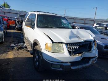  Salvage Ford Expedition
