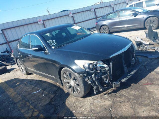  Salvage Hyundai Genesis