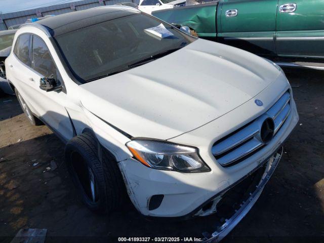  Salvage Mercedes-Benz GLA