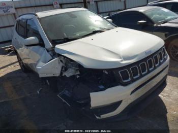  Salvage Jeep Compass