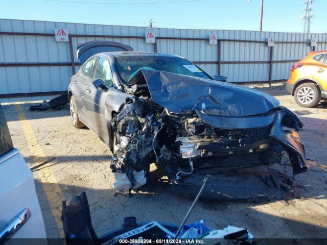  Salvage Lexus Es