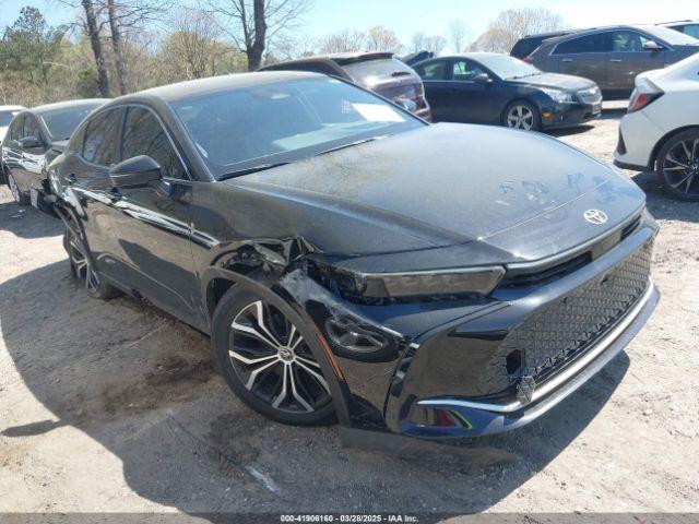  Salvage Toyota Crown