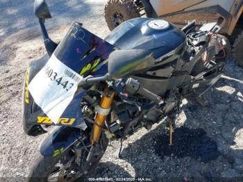  Salvage Yamaha Yzfr1