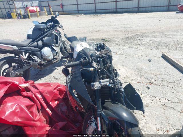 Salvage Suzuki Gsx-r600