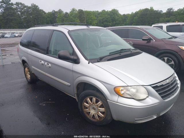  Salvage Chrysler Town & Country