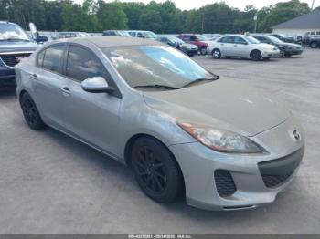  Salvage Mazda Mazda3