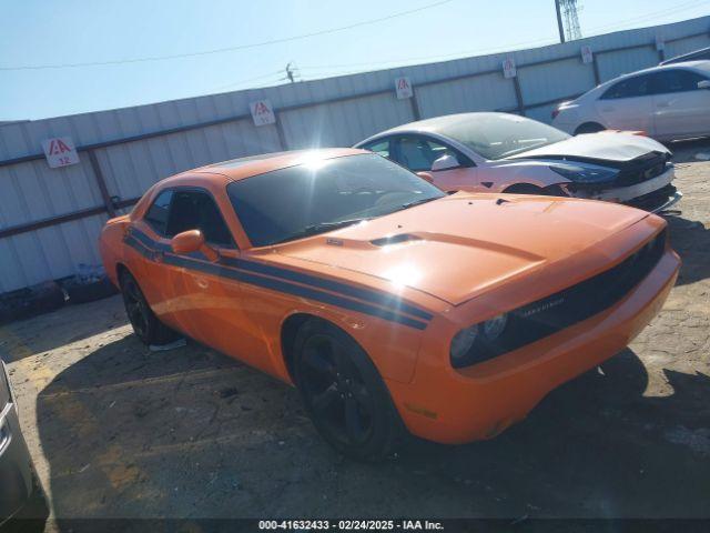  Salvage Dodge Challenger