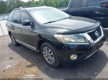  Salvage Nissan Pathfinder