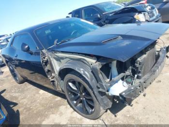  Salvage Dodge Challenger