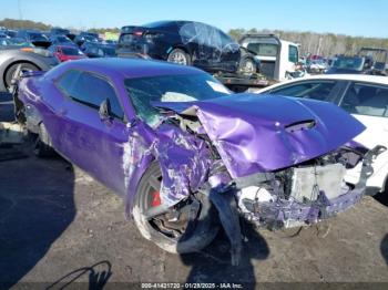  Salvage Dodge Challenger