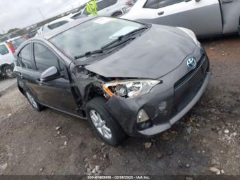  Salvage Toyota Prius c