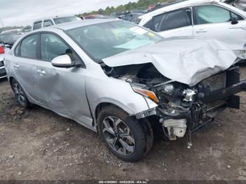  Salvage Kia Forte