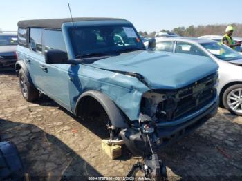  Salvage Ford Bronco