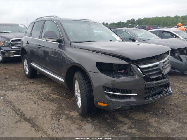  Salvage Volkswagen Touareg