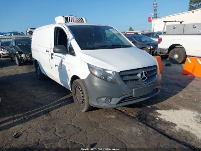  Salvage Mercedes-Benz Metris