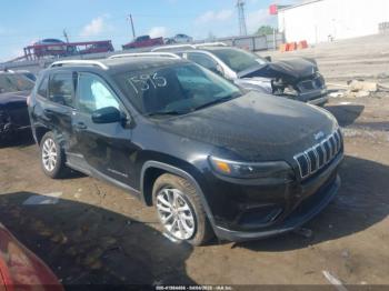  Salvage Jeep Cherokee
