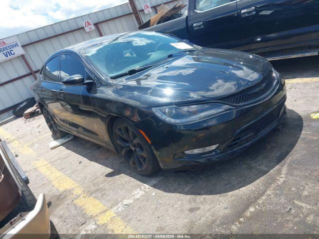  Salvage Chrysler 200