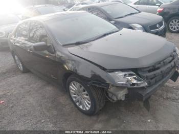  Salvage Ford Fusion