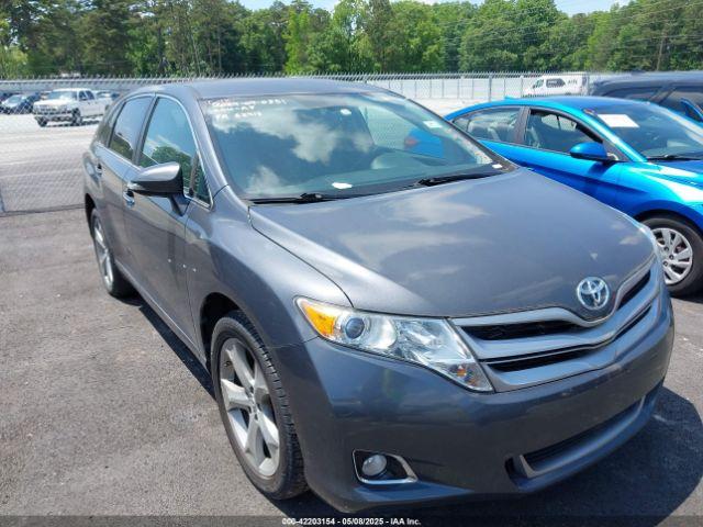  Salvage Toyota Venza