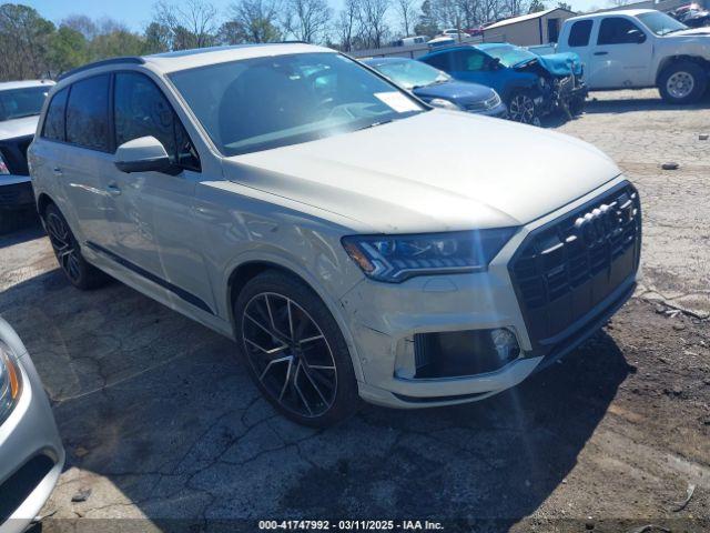  Salvage Audi Q7