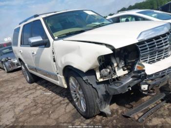  Salvage Lincoln Navigator
