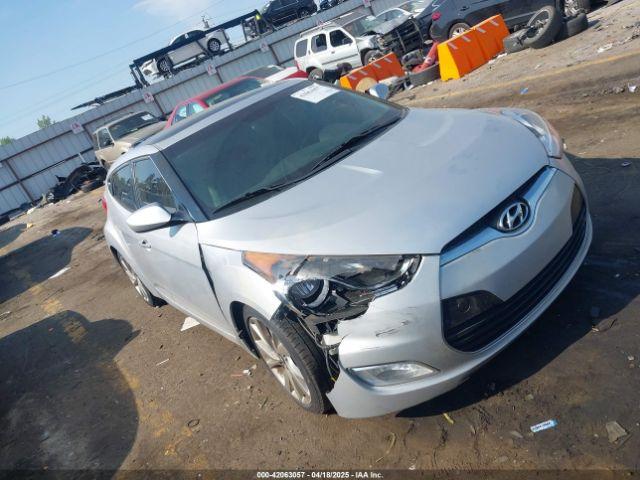  Salvage Hyundai VELOSTER
