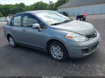  Salvage Nissan Versa