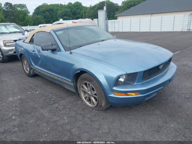  Salvage Ford Mustang
